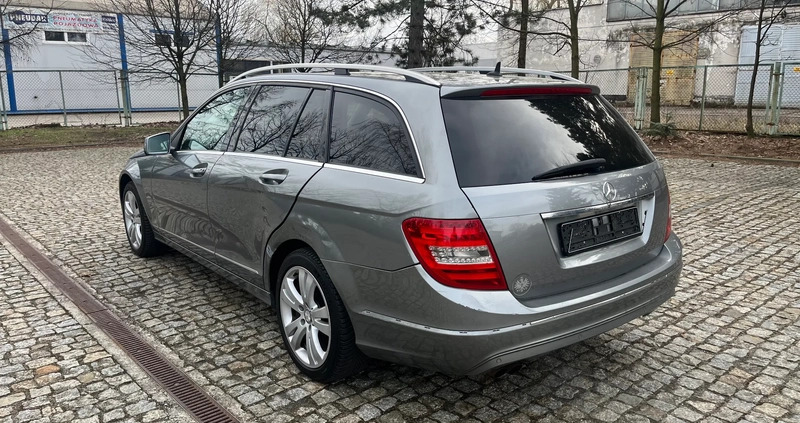 Mercedes-Benz Klasa C cena 25900 przebieg: 260427, rok produkcji 2012 z Czerniejewo małe 277